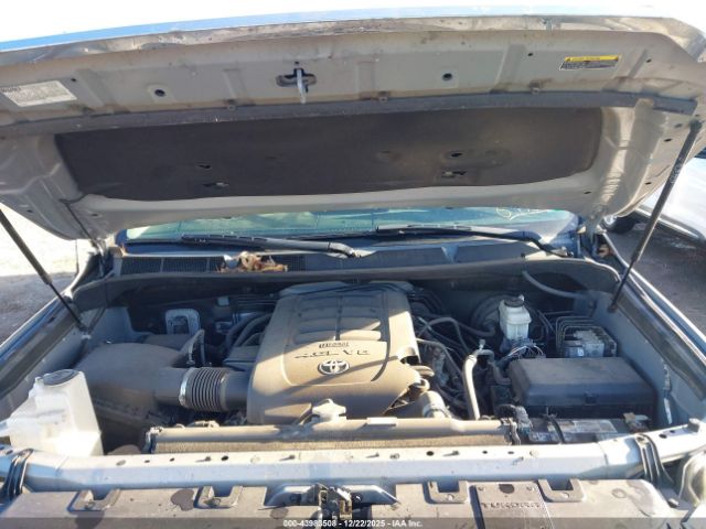 2018 TOYOTA TUNDRA 5TFUM5F19JX077252 Photo 9