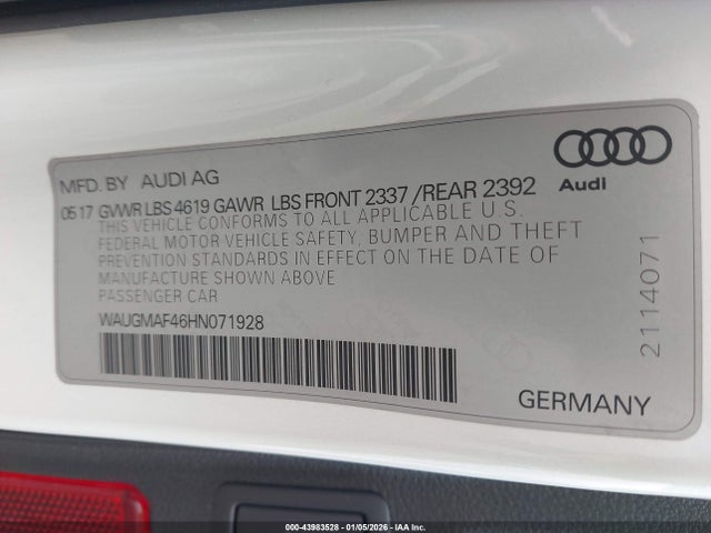 2017 AUDI A4 WAUGMAF46HN071928 Photo 8