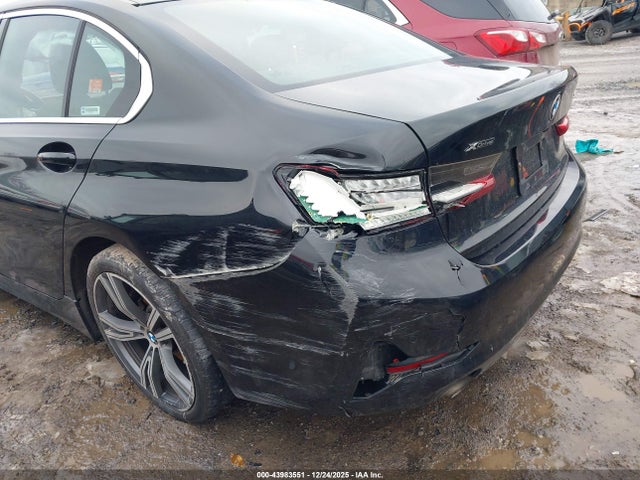 Продаж на аукціоні авто 2022 Bmw 330i Xdrive, vin: 3MW5R7J02N8C32306, номер лоту: 43983551