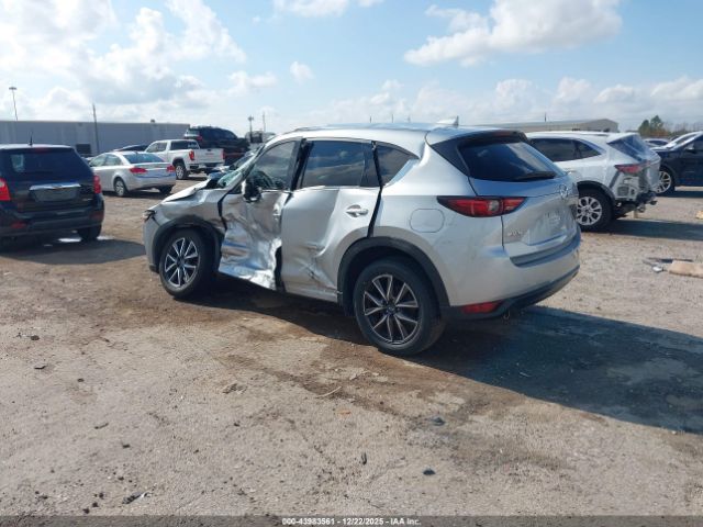 2018 MAZDA CX-5 JM3KFADM7J0346940 Photo 2