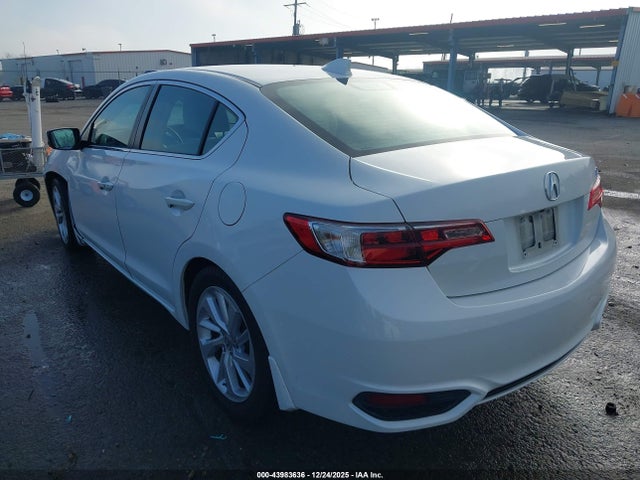 2016 ACURA ILX 19UDE2F74GA025945 Photo 2