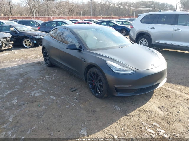 2018 TESLA MODEL 3 5YJ3E1EB1JF097680 Photo 0