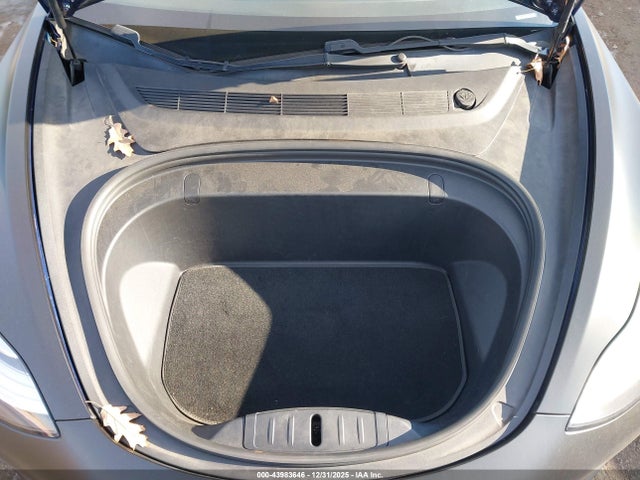 2018 TESLA MODEL 3 5YJ3E1EB1JF097680 Photo 9