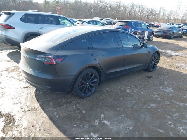 2018 TESLA MODEL 3 5YJ3E1EB1JF097680 Photo 3