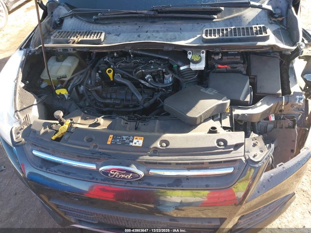 2015 Ford Escape Se მანქანა იყიდება აუქციონზე, vin: 1FMCU0GXXFUB17988, აუქციონის ნომერი: 43983647