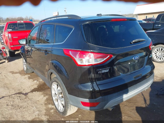 2015 Ford Escape Se მანქანა იყიდება აუქციონზე, vin: 1FMCU0GXXFUB17988, აუქციონის ნომერი: 43983647