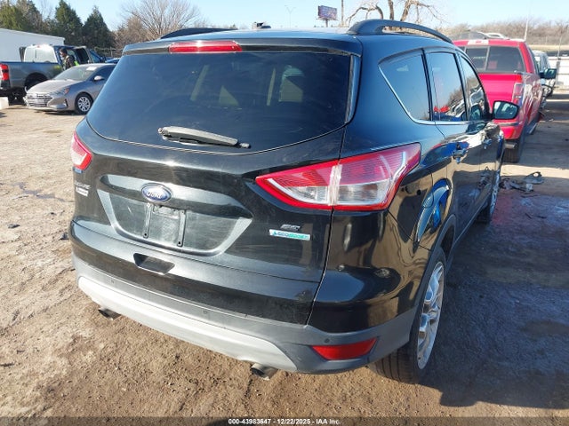 2015 Ford Escape Se მანქანა იყიდება აუქციონზე, vin: 1FMCU0GXXFUB17988, აუქციონის ნომერი: 43983647