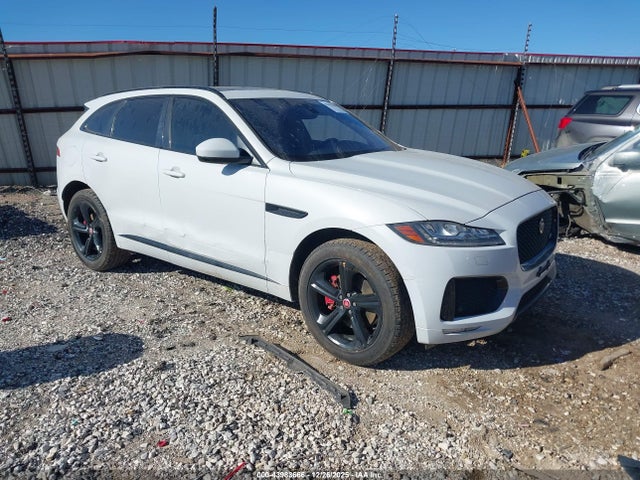 2017 JAGUAR F-PACE SADCM2BVXHA064689 Photo 0