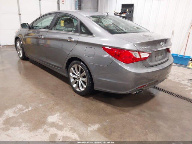 2012 HYUNDAI SONATA 5NPEC4AB3CH444940 Photo 2