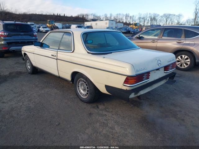 1984 MERCEDES-BENZ 300 WDBAB53A7EA105876 Photo 2