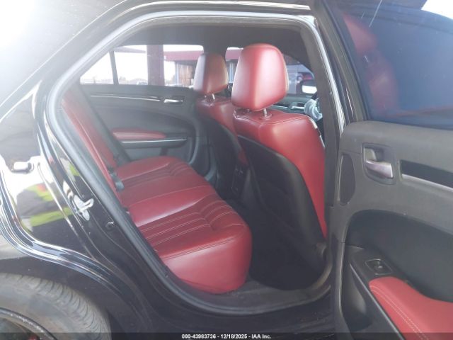 2021 CHRYSLER 300 2C3CCABT5MH613934 Photo 7