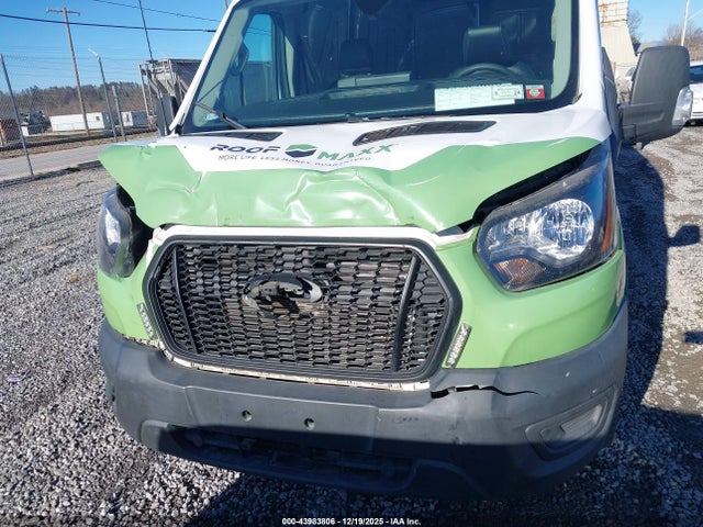 1FTBR1CG3NKA40209 Ford Transit-250