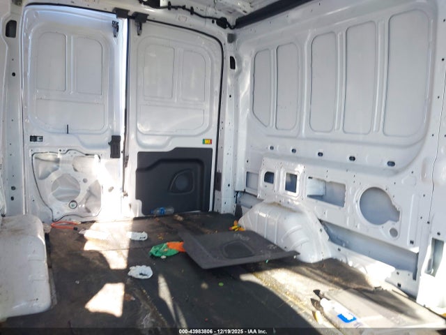 1FTBR1CG3NKA40209 Ford Transit-250