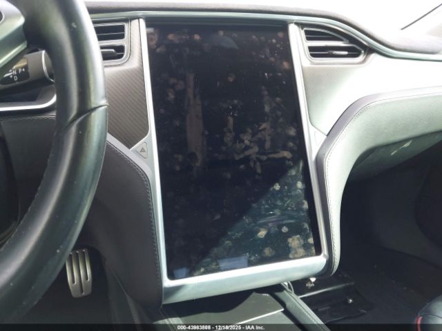 2014 TESLA MODEL S 5YJSA1H10EFP65226 Photo 6