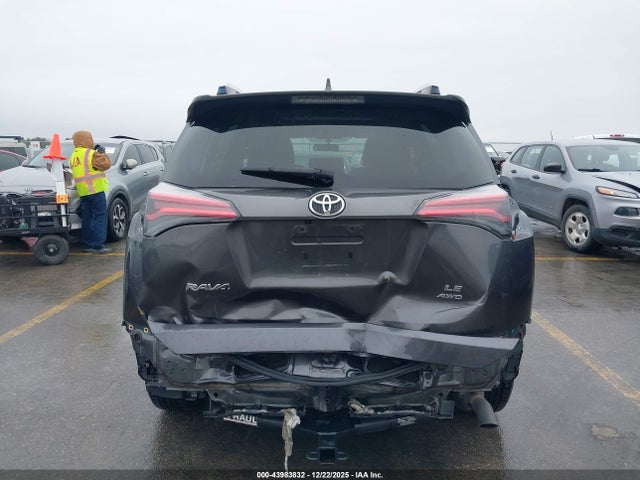 Toyota RAV4 LE 2016 JTMBFREV7GJ071975 Image 17