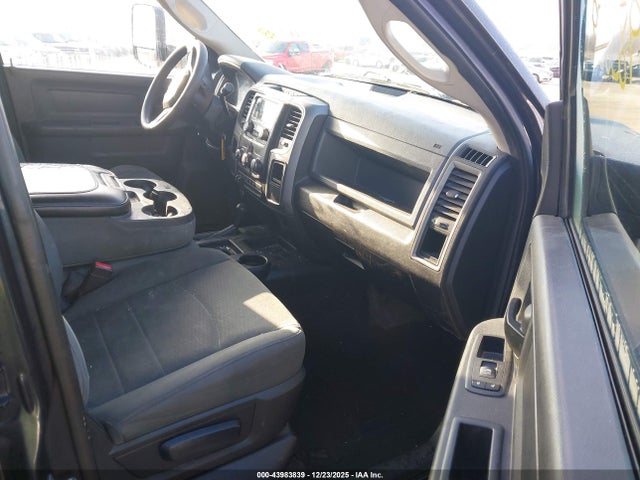 Продажа на аукционе авто 2016 Ram 3500 Tradesman, vin: 3C63RRGL1GG226455, номер лота: 43983839