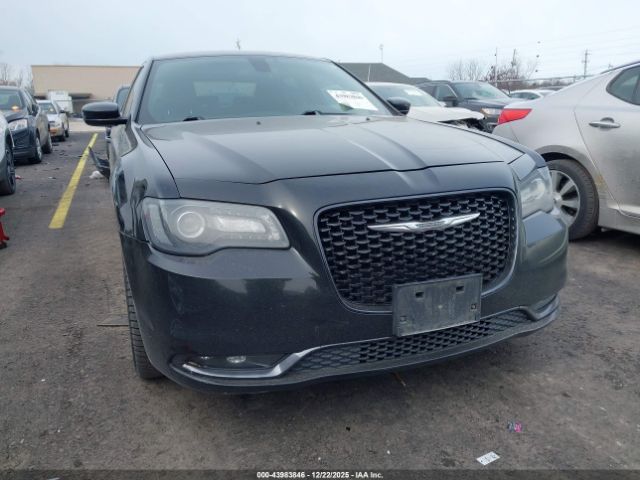 2016 CHRYSLER 300 2C3CCABG4GH216819