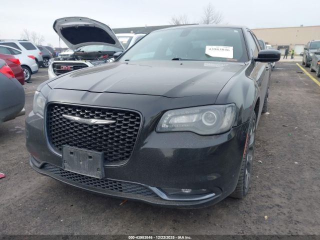 2016 CHRYSLER 300 2C3CCABG4GH216819 Photo 1