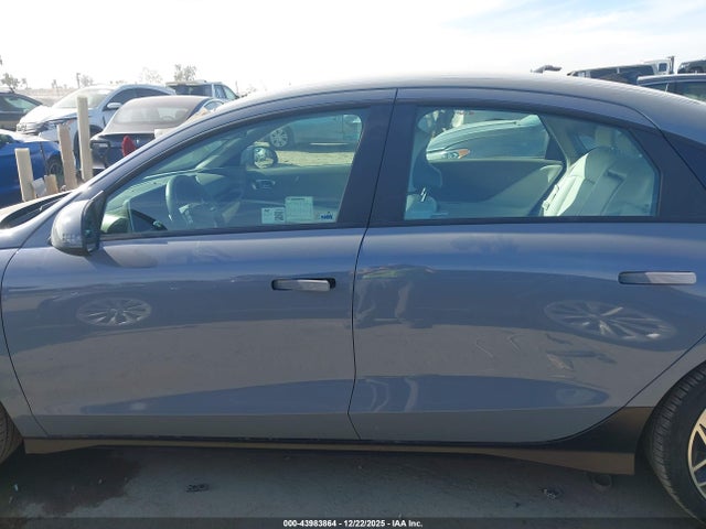 Hyundai Ioniq 6 Sel 2025 KMHM34AA8SA091969 Image 14