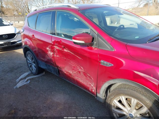 2018 FORD ESCAPE 1FMCU9J98JUD62151 Photo 5