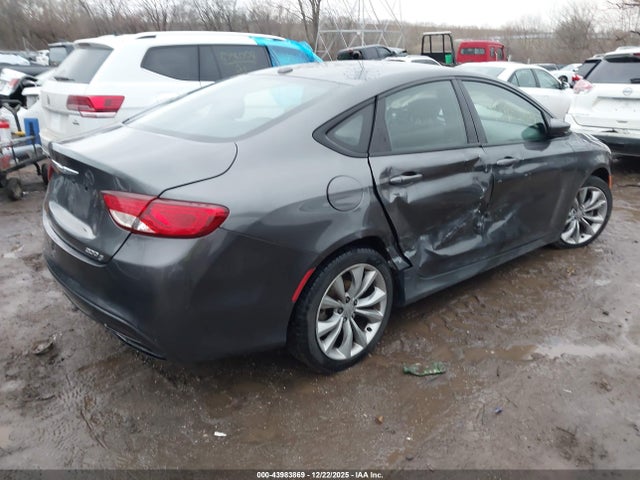 Продажа на аукционе авто 2015 Chrysler 200 S, vin: 1C3CCCBB3FN596810, номер лота: 43983869