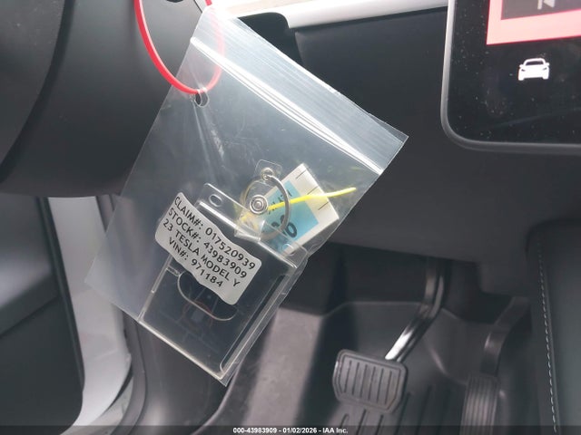 2023 TESLA MODEL Y 7SAYGDED1PF971184 Photo 10