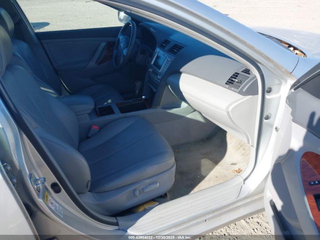 2011 TOYOTA CAMRY 4T1BK3EK8BU120702 Photo 4