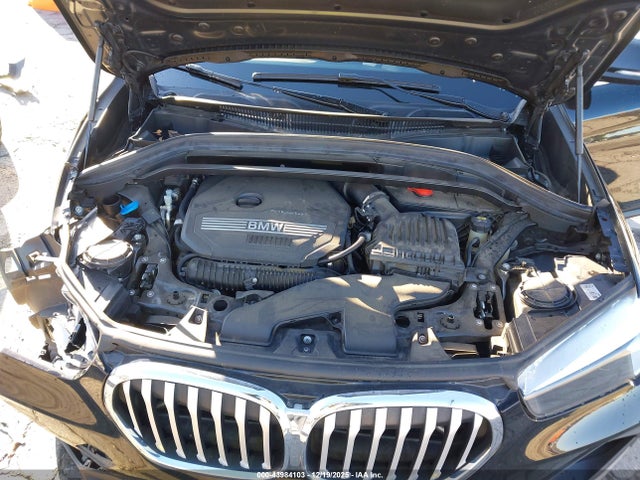 2021 BMW X1 WBXJG7C01M5S26998 Photo 9