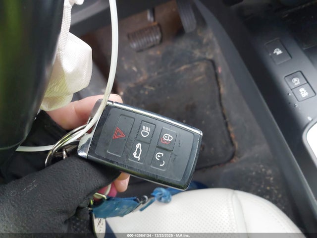 2020 JAGUAR E-PACE SADFK2FX0L1Z86850 Photo 10