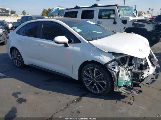Toyota COROLLA SE 2022 5YFS4MCE3NP114910 главное изображение