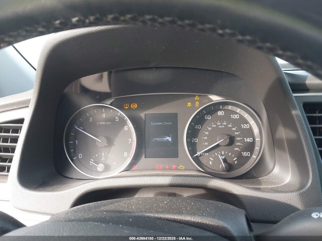 5NPD84LF2JH319857 Hyundai Elantra Value Edition