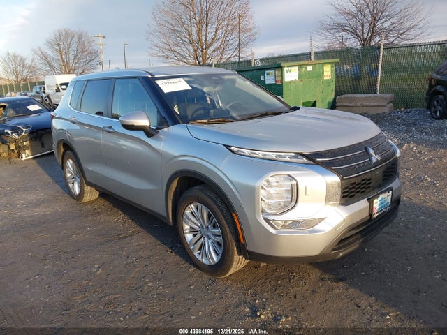 2024 MITSUBISHI OUTLANDER JA4J4UA83RZ057350 Photo 0