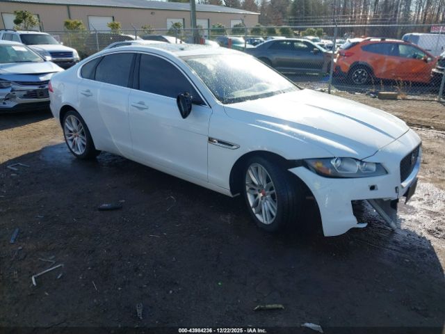 2016 JAGUAR XF SAJBK4BV4GCY20630