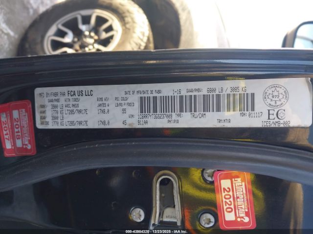 2016 RAM 1500 1C6RR7YT3GS237009 Photo 8