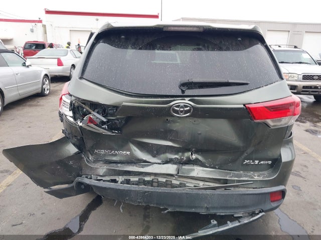 Toyota Highlander Xle 2017 5TDJZRFH6HS371815 Image 15