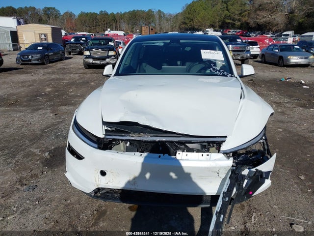 2026 TESLA MODEL Y 7SAYGDEE1TA393717 Photo 5