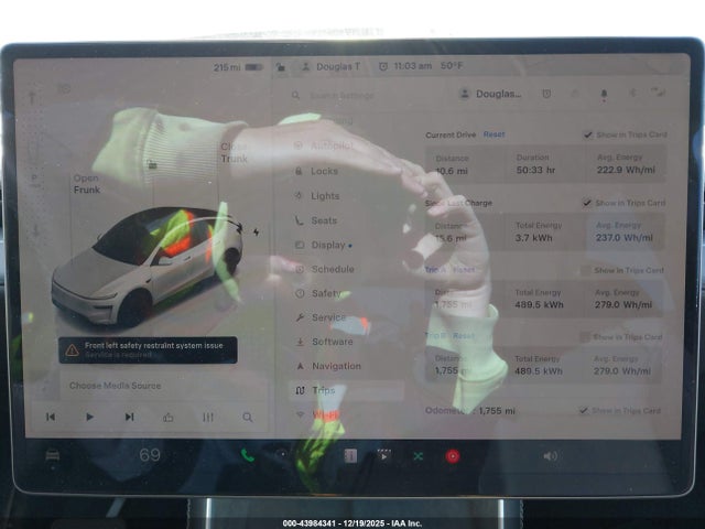 2026 TESLA MODEL Y 7SAYGDEE1TA393717 Photo 6