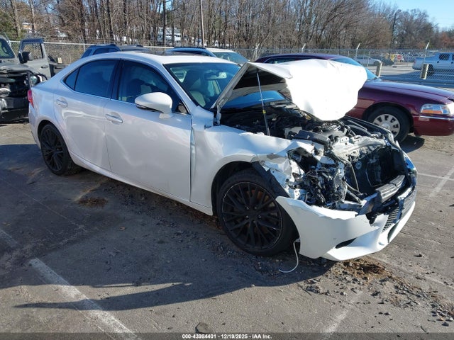 2016 LEXUS IS 200T JTHBA1D28G5020810