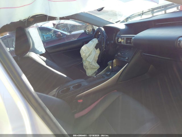 2016 LEXUS IS 200T JTHBA1D28G5020810 Photo 4