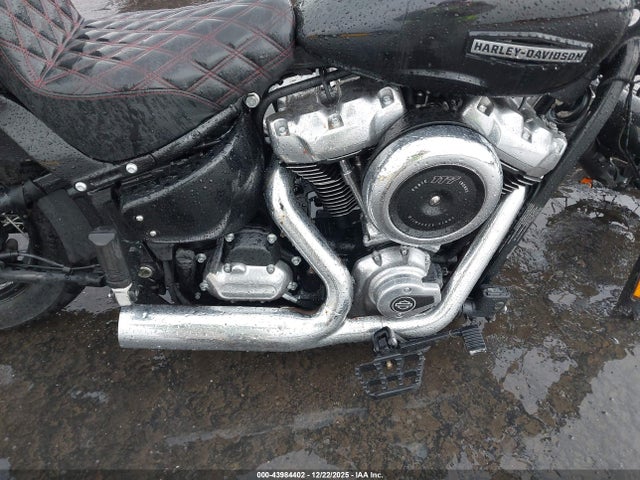 1HD1YJ921SB020268 Harley-Davidson FXBB