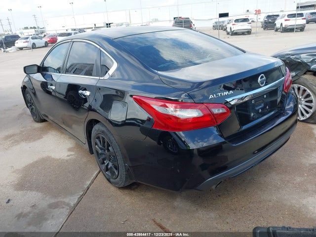 2018 NISSAN ALTIMA 1N4AL3AP8JC168144 Photo 2