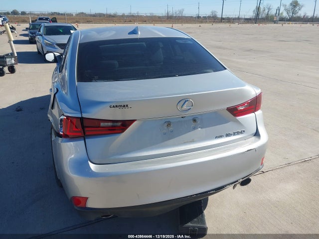 Lexus IS 250 2015 JTHCF1D27F5029194 Image 15