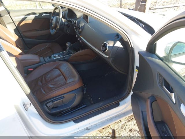 2015 AUDI A3 WAUACGFF6F1058646 Photo 4