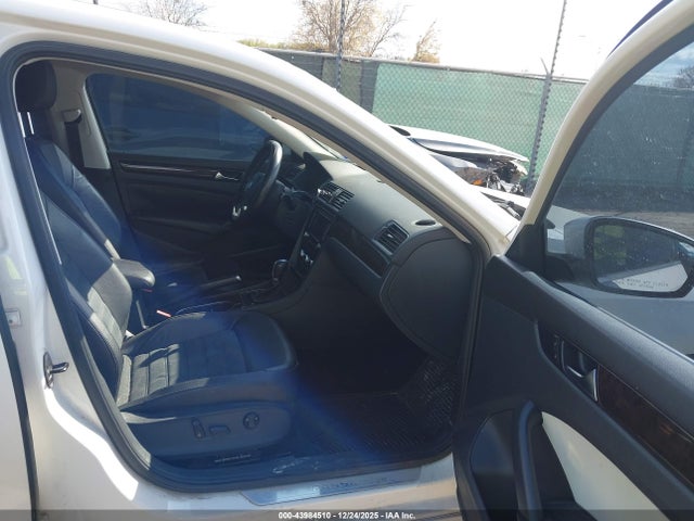 1VWCN7A31EC070920 Volkswagen Passat 2.0l Tdi Sel Premium