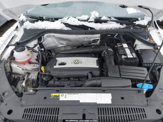 2018 VOLKSWAGEN TIGUAN LIMITED WVGBV7AX7JK000965 Photo 9