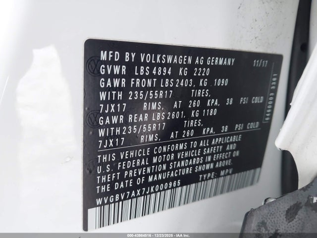 2018 VOLKSWAGEN TIGUAN LIMITED WVGBV7AX7JK000965 Photo 8