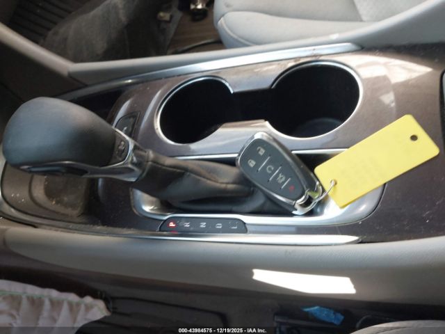 2021 CHEVROLET MALIBU 1G1ZB5STXMF059719 Photo 10