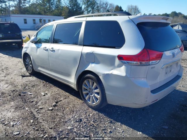 2012 TOYOTA SIENNA 5TDYK3DC9CS270879 Photo 2