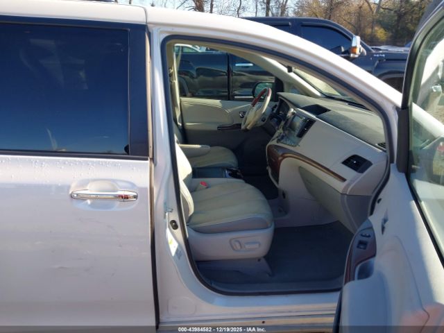 2012 TOYOTA SIENNA 5TDYK3DC9CS270879 Photo 4