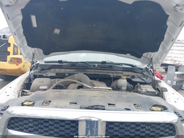 Продаж на аукціоні авто 2017 Ram 1500 Tradesman  4x4 6'4 Box, vin: 1C6RR7STXHS743964, номер лоту: 43984587